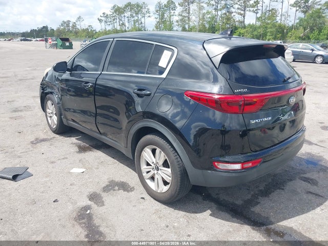 Продажа на аукционе авто 2017 Kia Sportage Lx, vin: KNDPMCAC6H7070716, номер лота: 44971901