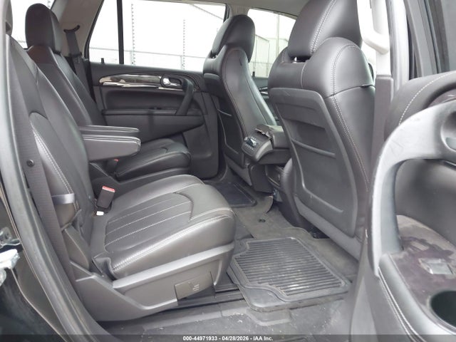 44971933 :رقم المزاد ، 5GAKRCKD1HJ157835 vin ، 2017 Buick Enclave Premium مزاد بيع