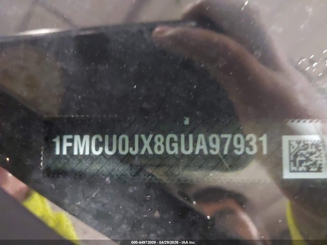 Продаж на аукціоні авто 2016 Ford Escape Titanium, vin: 1FMCU0JX8GUA97931, номер лоту: 44972009