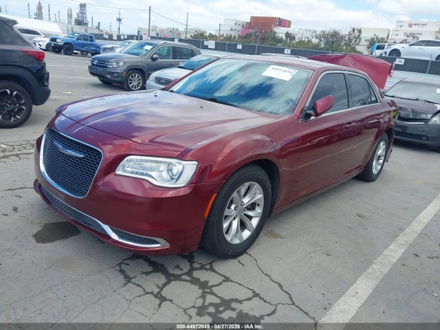 Chrysler 300 Limited 2016 2C3CCAAG3GH243317 Image 2