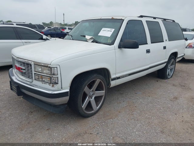 1996 Gmc Suburban C1500 მანქანა იყიდება აუქციონზე, vin: 3GKEC16R3TG522571, აუქციონის ნომერი: 44972050