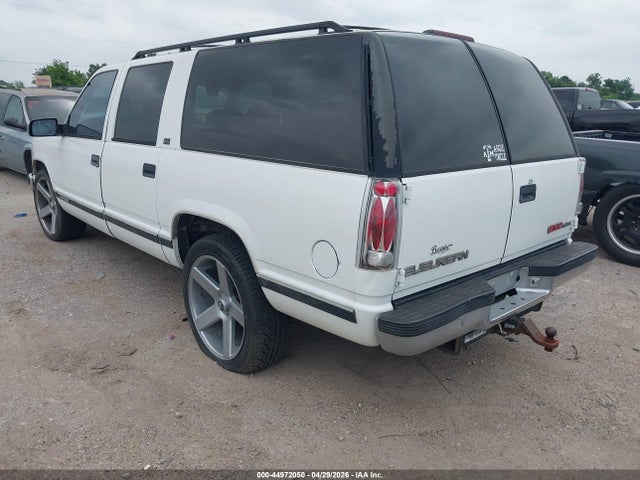 1996 Gmc Suburban C1500 მანქანა იყიდება აუქციონზე, vin: 3GKEC16R3TG522571, აუქციონის ნომერი: 44972050