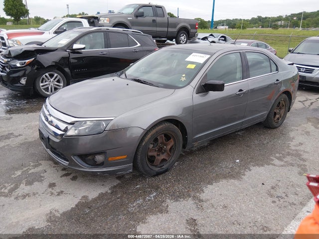 44972087 :رقم المزاد ، 3FAHP0HA2AR389002 vin ، 2010 Ford Fusion Se مزاد بيع