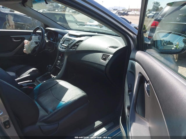 KMHDH4AE8FU378074 Hyundai Elantra Limited