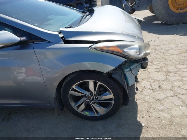 KMHDH4AE8FU378074 Hyundai Elantra Limited