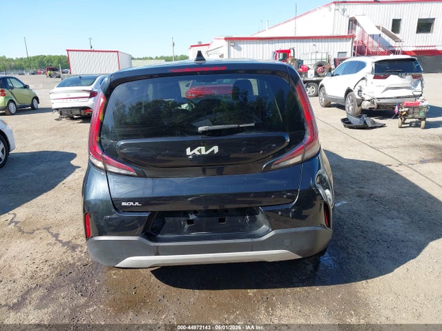 2023 Kia Soul Lx მანქანა იყიდება აუქციონზე, vin: KNDJ23AU1P7847130, აუქციონის ნომერი: 44972143