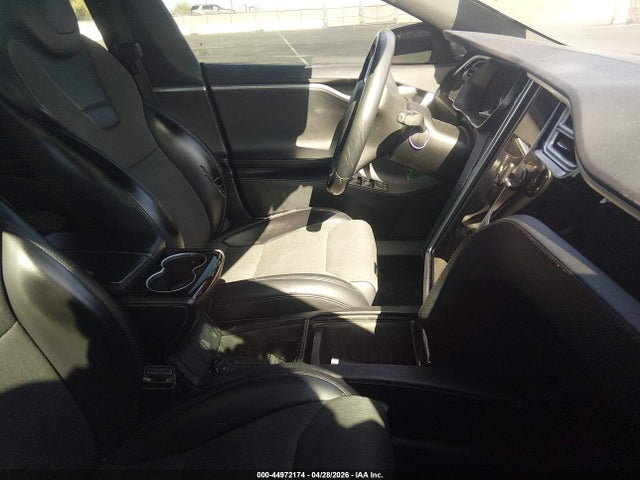 5YJSA1E11HF208883 Tesla Model S 60/75