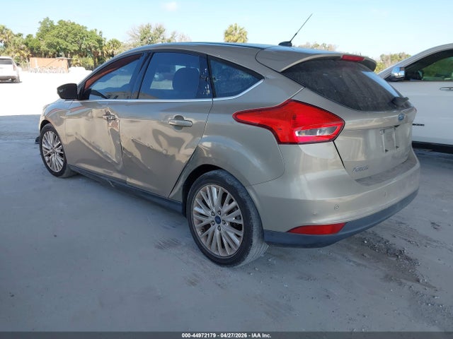 Продаж на аукціоні авто 2015 Ford Focus Titanium, vin: 1FADP3N29FL298540, номер лоту: 44972179