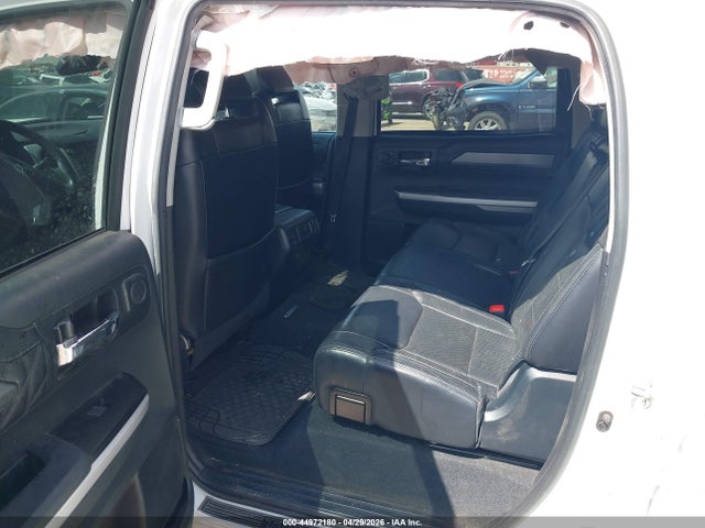 Продаж на аукціоні авто 2016 Toyota Tundra Platinum 5.7l V8, vin: 5TFAW5F19GX564568, номер лоту: 44972180