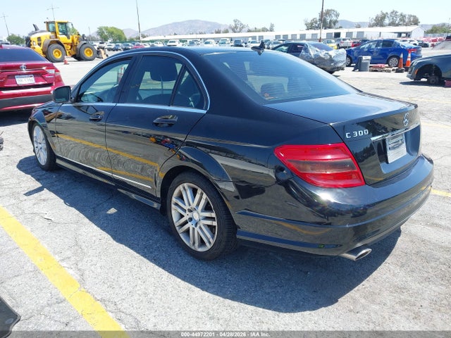 44972201 :رقم المزاد ، WDDGF54X89R065128 vin ، 2009 Mercedes-benz C 300 Luxury/sport مزاد بيع