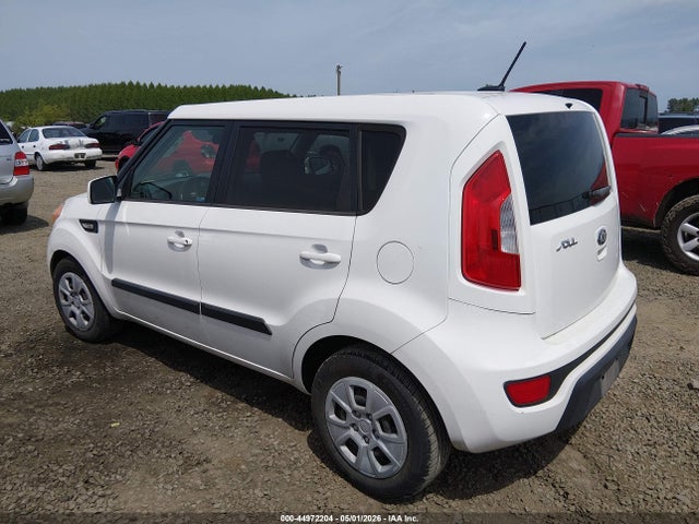 Продажа на аукционе авто 2013 Kia Soul, vin: KNDJT2A53D7540618, номер лота: 44972204
