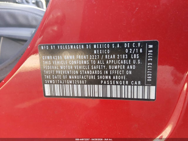 44972257 :رقم المزاد ، 3VWD17AJ1GM325887 vin ، 2016 Volkswagen Jetta 1.8t Sport مزاد بيع