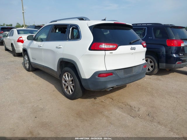 2015 Jeep Cherokee Latitude მანქანა იყიდება აუქციონზე, vin: 1C4PJLCB0FW676870, აუქციონის ნომერი: 44972304