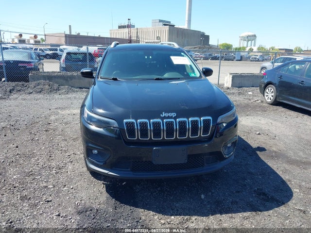 44972311 :رقم المزاد ، 1C4PJMLX7KD130719 vin ، 2019 Jeep Cherokee Latitude Plus 4x4 مزاد بيع