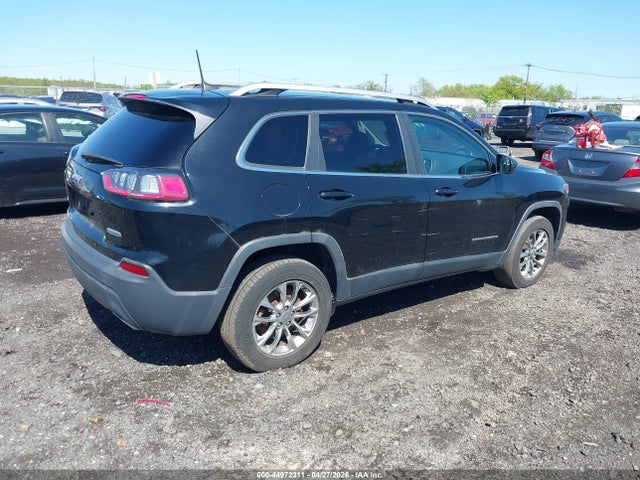 44972311 :رقم المزاد ، 1C4PJMLX7KD130719 vin ، 2019 Jeep Cherokee Latitude Plus 4x4 مزاد بيع
