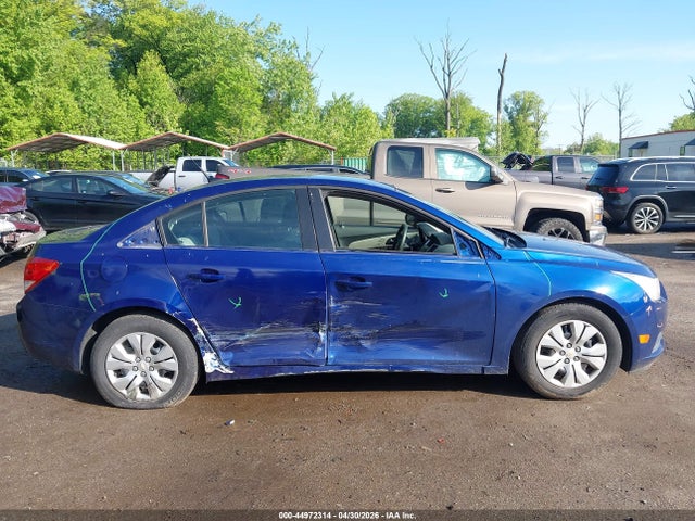 44972314 :رقم المزاد ، 1G1PA5SG5D7305034 vin ، 2013 Chevrolet Cruze Ls Auto مزاد بيع