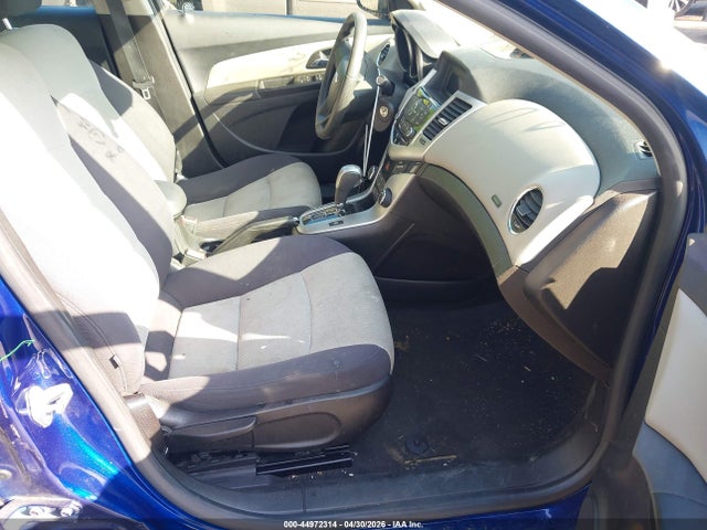 44972314 :رقم المزاد ، 1G1PA5SG5D7305034 vin ، 2013 Chevrolet Cruze Ls Auto مزاد بيع