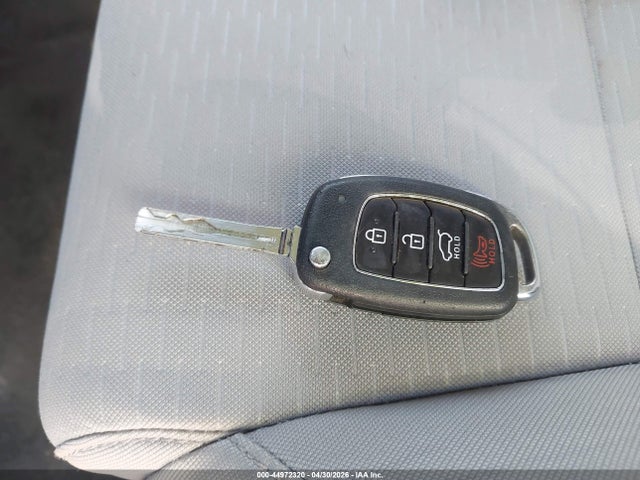 2019 Hyundai Tucson Se მანქანა იყიდება აუქციონზე, vin: KM8J2CA47KU850894, აუქციონის ნომერი: 44972320