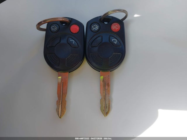Продажа на аукционе авто 2008 Ford Escape Xlt, vin: 1FMCU03158KB78083, номер лота: 44972322
