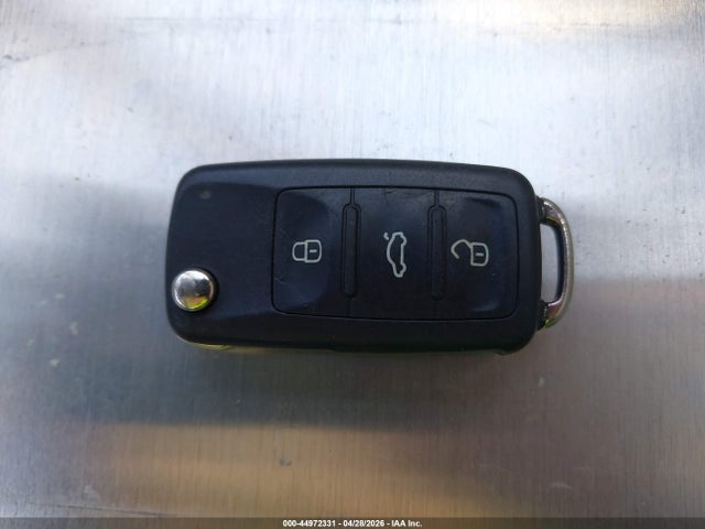 3VWD07AJ1FM325275 Volkswagen Jetta 1.8t Se