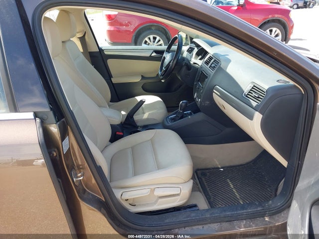 3VWD07AJ1FM325275 Volkswagen Jetta 1.8t Se