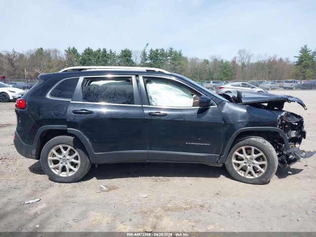 2018 Jeep Cherokee Latitude Plus 4x4 მანქანა იყიდება აუქციონზე, vin: 1C4PJMLB7JD521291, აუქციონის ნომერი: 44972346