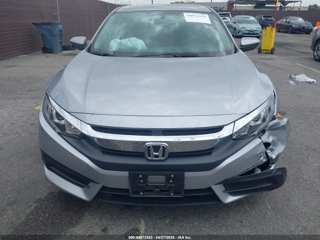 Aukcja sprzedaży 2018 Honda Civic Ex, vin: 2HGFC2F71JH577894, numer aukcji: 44972352