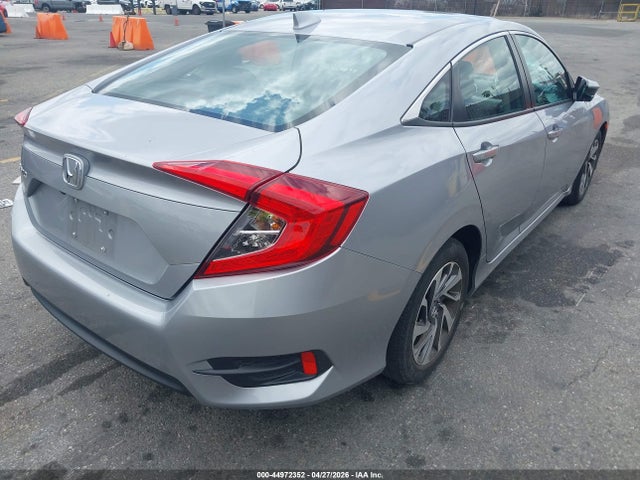 Aukcja sprzedaży 2018 Honda Civic Ex, vin: 2HGFC2F71JH577894, numer aukcji: 44972352