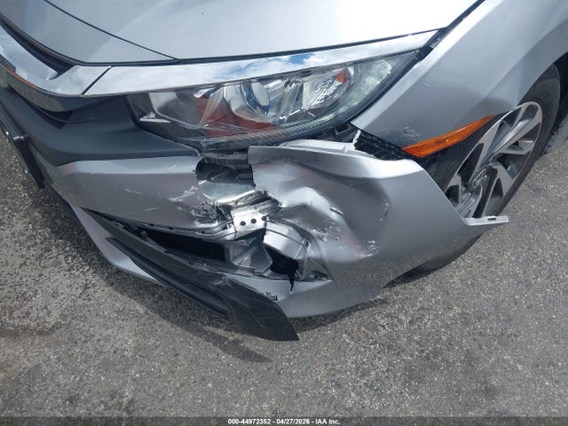Aukcja sprzedaży 2018 Honda Civic Ex, vin: 2HGFC2F71JH577894, numer aukcji: 44972352