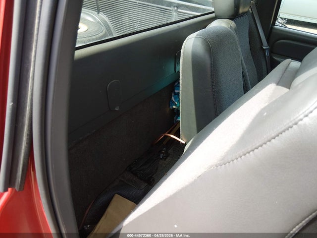 44972360 :رقم المزاد ، 1GTEC14VX5Z230060 vin ، 2005 Gmc Sierra 1500 Work Truck مزاد بيع