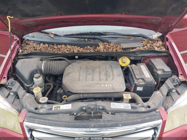 44972381 :رقم المزاد ، 2C4RC1BG0ER433846 vin ، 2014 Chrysler Town & Country Touring مزاد بيع