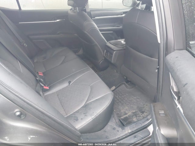 44972383 :رقم المزاد ، 4T1K61AK5MU528236 vin ، 2021 Toyota Camry Xse مزاد بيع