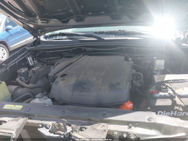 44972387 :رقم المزاد ، 5TFMU4FN3EX025733 vin ، 2014 Toyota Tacoma Base V6 مزاد بيع