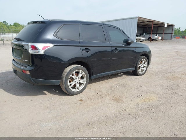 Продаж на аукціоні авто 2014 Mitsubishi Outlander Se, vin: JA4AZ3A33EZ011303, номер лоту: 44972391