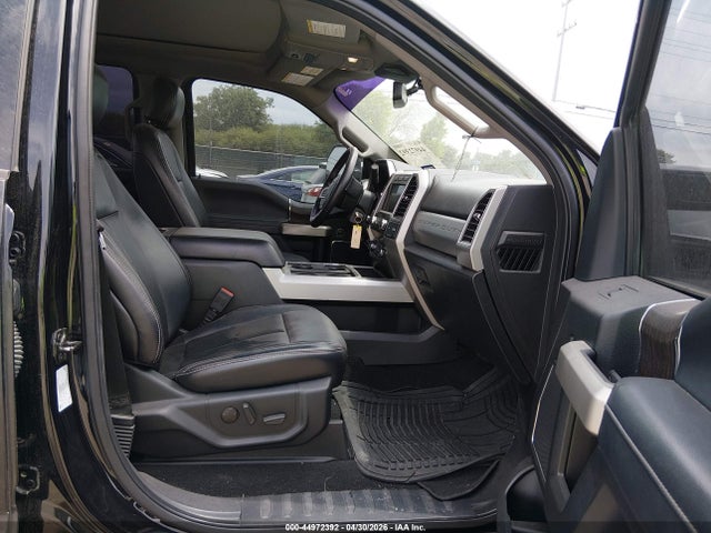 1FT8W2BT9LEE18701 Ford F-250 Lariat