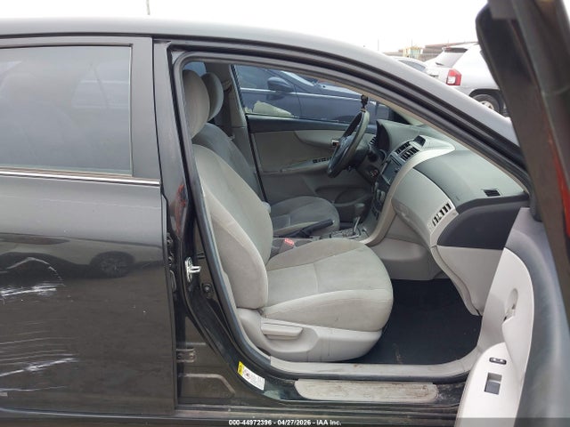 44972396 :رقم المزاد ، 5YFBU4EE2DP118006 vin ، 2013 Toyota Corolla Le مزاد بيع