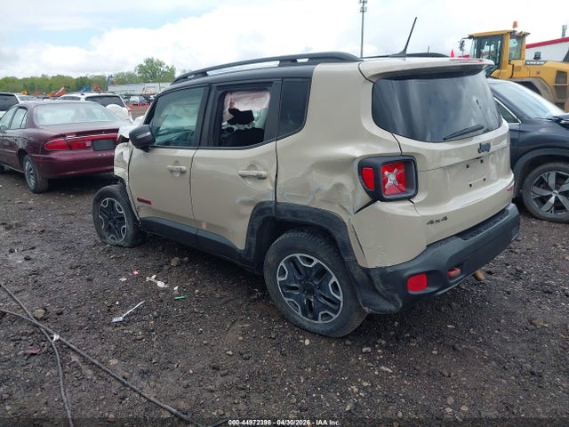 2016 Jeep Renegade Trailhawk მანქანა იყიდება აუქციონზე, vin: ZACCJBCT3GPD87823, აუქციონის ნომერი: 44972398