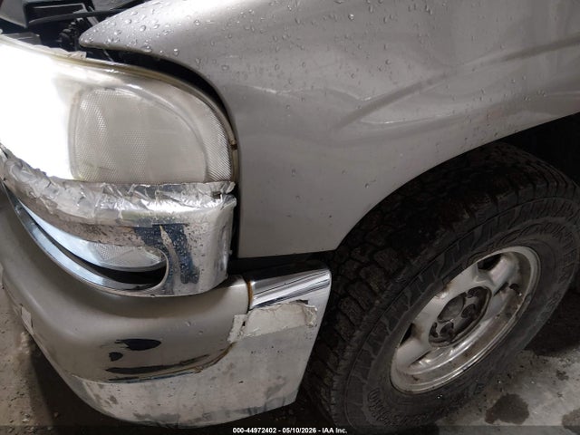 Продаж на аукціоні авто 2002 Gmc Yukon Slt, vin: 1GKEK13ZX2R225111, номер лоту: 44972402