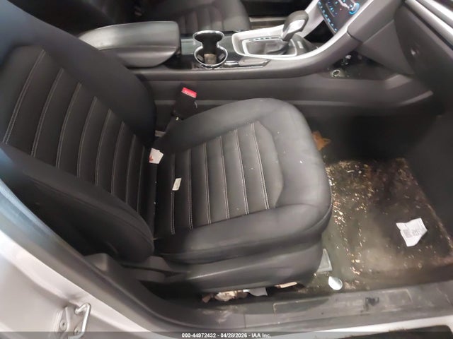 2014 Ford Fusion Se მანქანა იყიდება აუქციონზე, vin: 3FA6P0HD7ER275147, აუქციონის ნომერი: 44972432