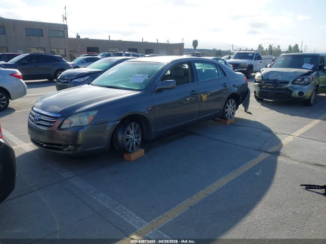 Продажа на аукционе авто 2006 Toyota Avalon Limited, vin: 4T1BK36B26U143204, номер лота: 44972488