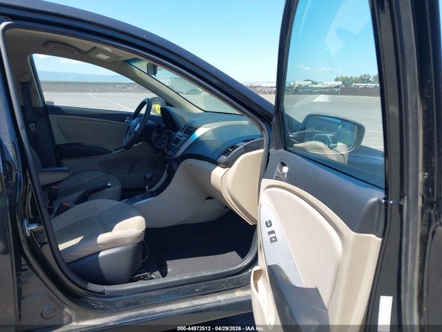 KMHCT4AE7HU350389 Hyundai ACCENT SE