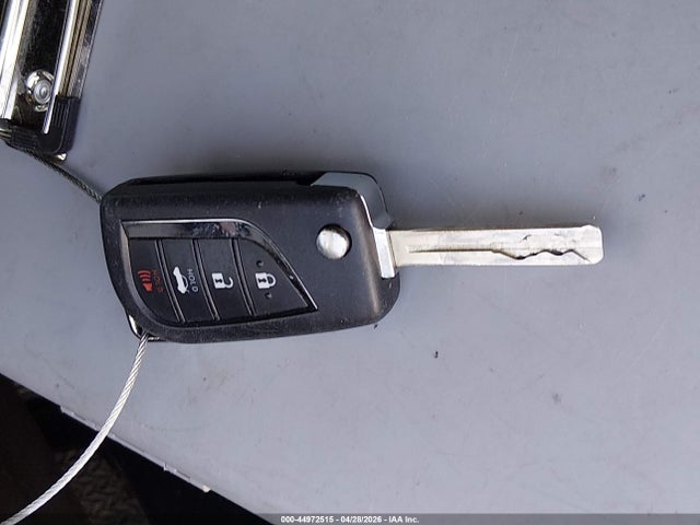 4T1B11HK6KU249041 Toyota CAMRY SE