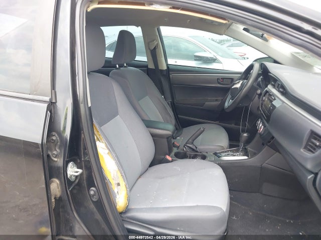 44972542 :رقم المزاد ، 5YFBURHE6FP296500 vin ، 2015 Toyota Corolla L مزاد بيع