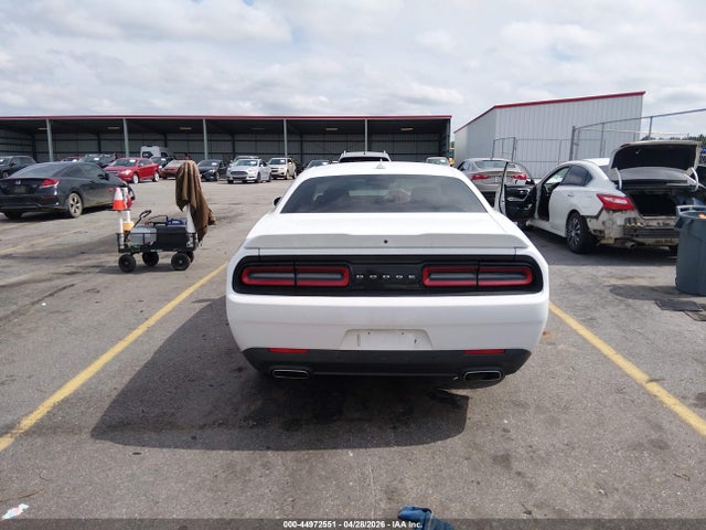 44972551 :رقم المزاد ، 2C3CDZGG8HH628327 vin ، 2017 Dodge Challenger Gt مزاد بيع