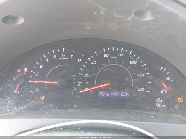 44972585 :رقم المزاد ، 4T1BF3EK2BU619970 vin ، 2011 Toyota Camry Le مزاد بيع