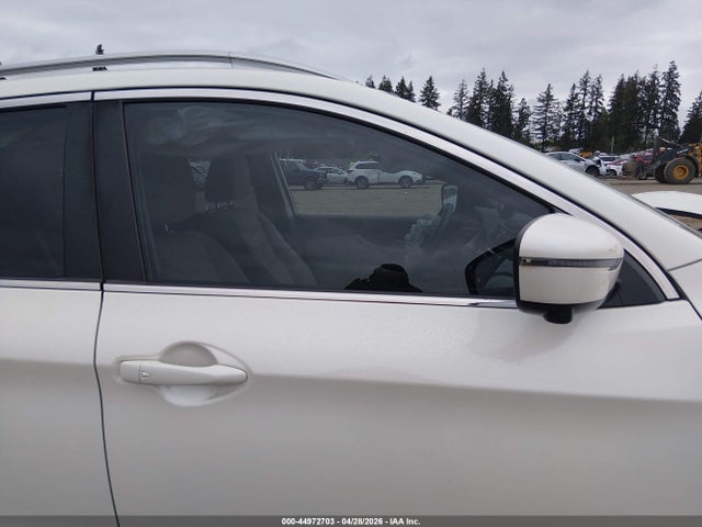 JN1BJ1CR2JW289065 Nissan Rogue Sport Sv