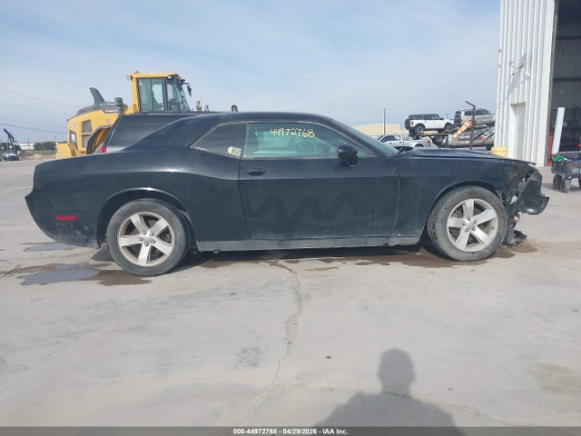 44972768 :رقم المزاد ، 2C3CDYAG0DH692259 vin ، 2013 Dodge Challenger Sxt مزاد بيع
