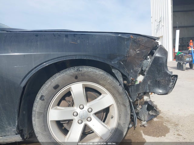 44972768 :رقم المزاد ، 2C3CDYAG0DH692259 vin ، 2013 Dodge Challenger Sxt مزاد بيع