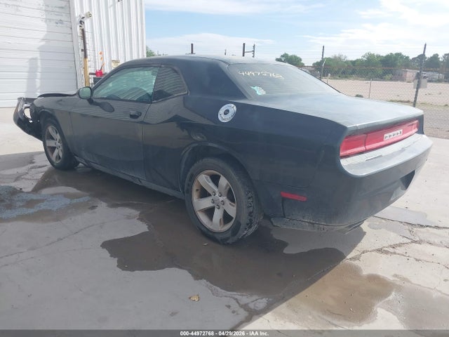 44972768 :رقم المزاد ، 2C3CDYAG0DH692259 vin ، 2013 Dodge Challenger Sxt مزاد بيع
