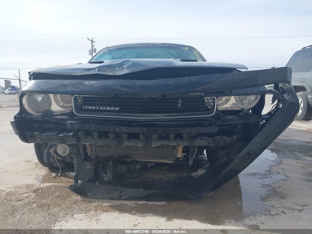 44972768 :رقم المزاد ، 2C3CDYAG0DH692259 vin ، 2013 Dodge Challenger Sxt مزاد بيع